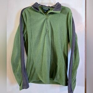 Outdoor Life Green Quarter-Zip Fleece with Gray Accents